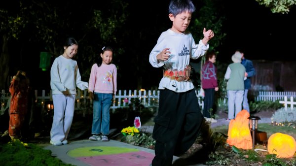 云资管 将孩子们的奇思妙想融入设计，拥挤角落变身童趣小花园